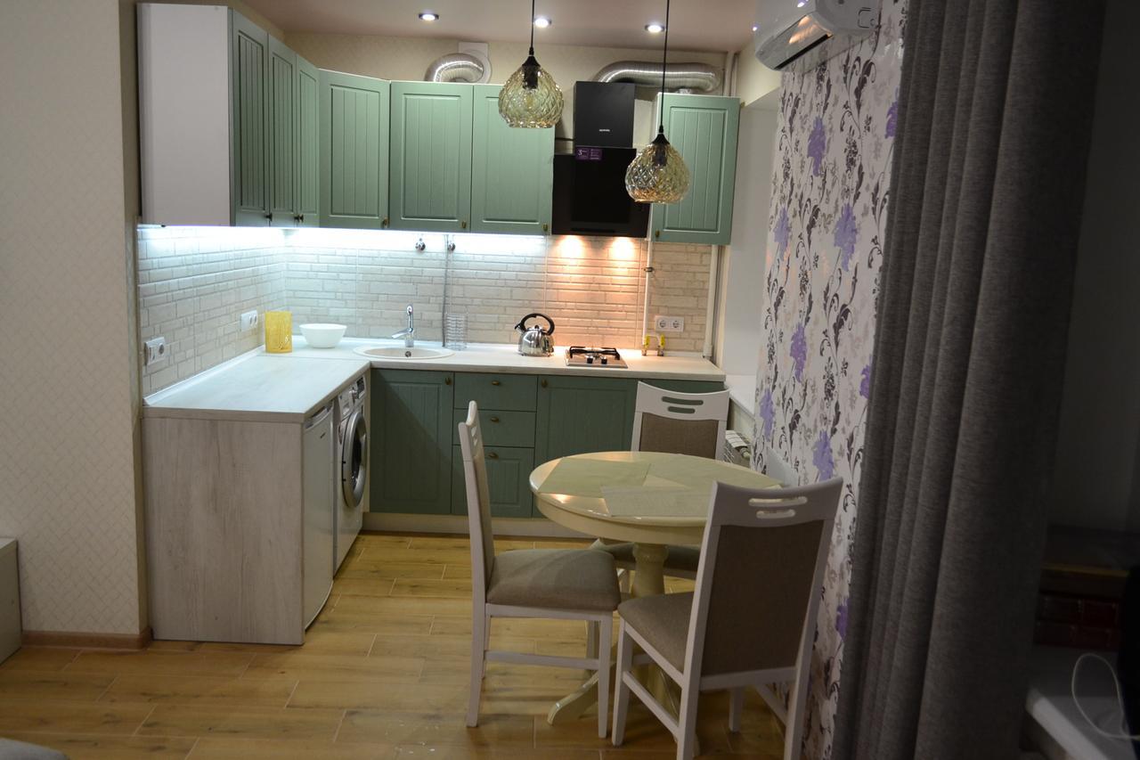 Apartment "Provence" Чернихив Екстериор снимка