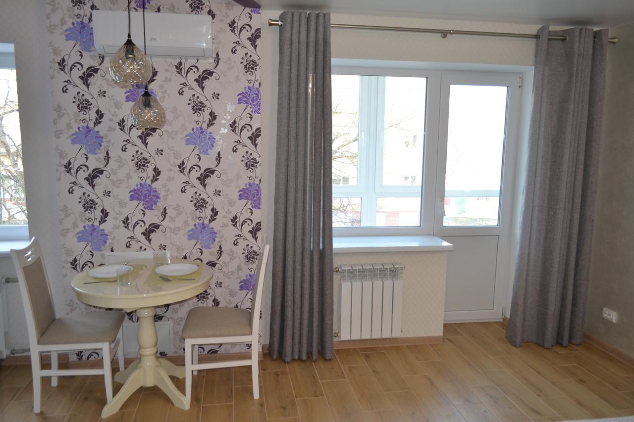 Apartment "Provence" Чернихив Екстериор снимка