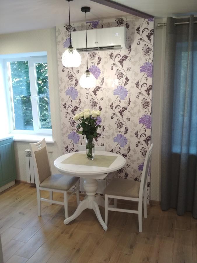 Apartment "Provence" Чернихив Екстериор снимка